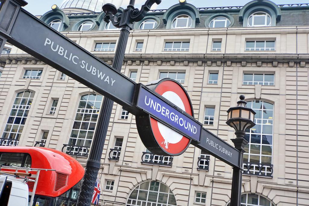 Piccadilly Circus Apartments Londyn Zewnętrze zdjęcie