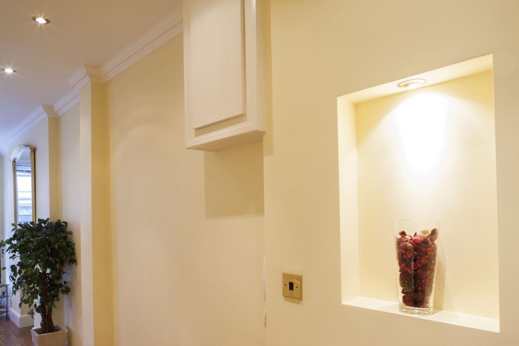 Piccadilly Circus Apartments Londyn Pokój zdjęcie