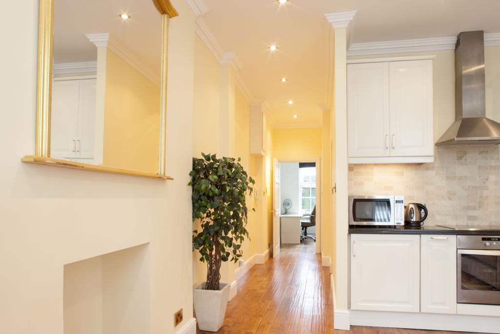 Piccadilly Circus Apartments Londyn Pokój zdjęcie